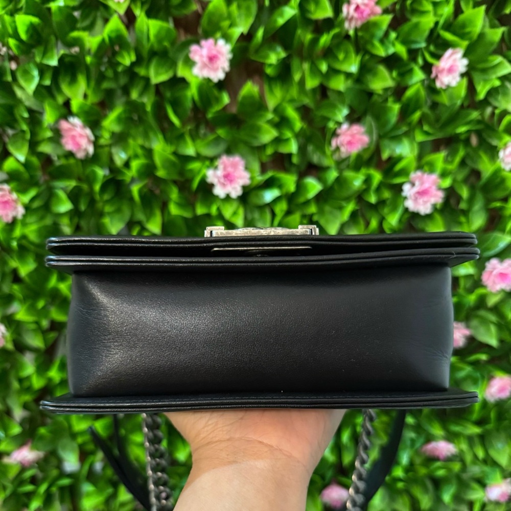 Chanel Boy Black Quilted Leather Small crossbody Shoulder Bag - Picture 6 of 14